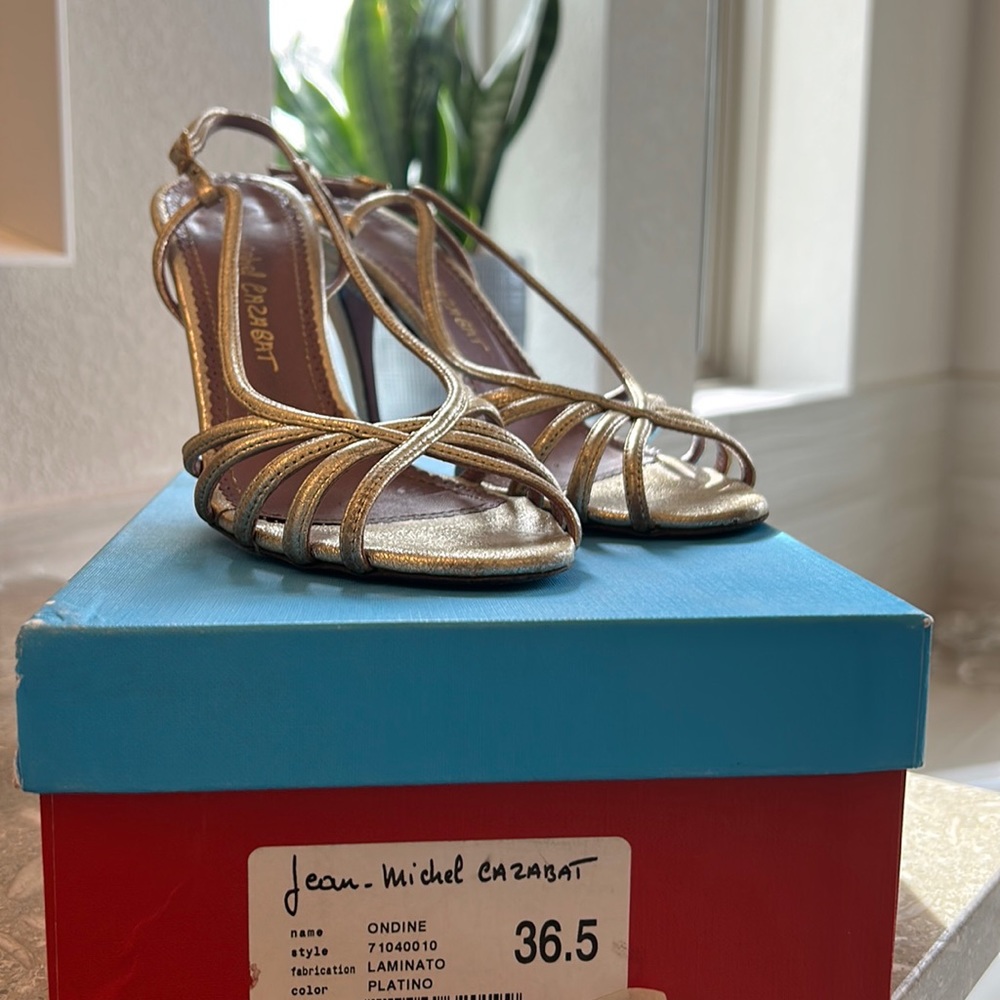 Jean-Michel Cazabat size 6 (36.5) Gold Metallic 4” Heels